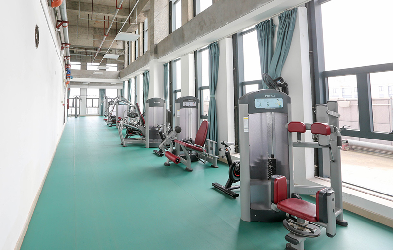 单位健身房器材
